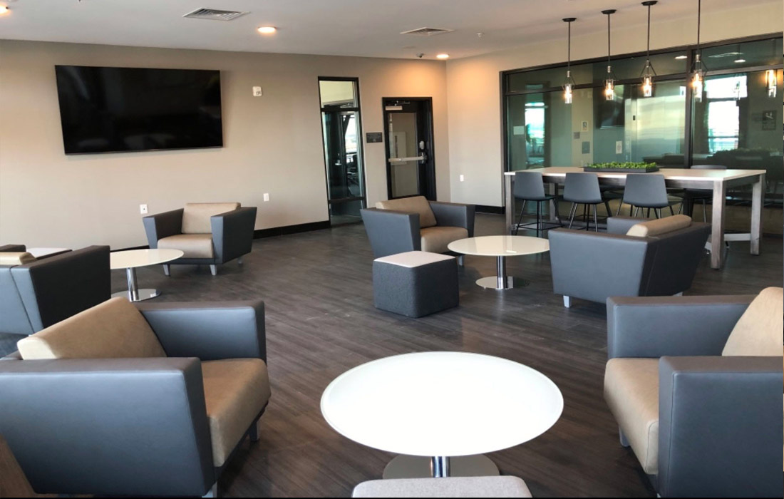 Maple View Flats - Lobby view 4