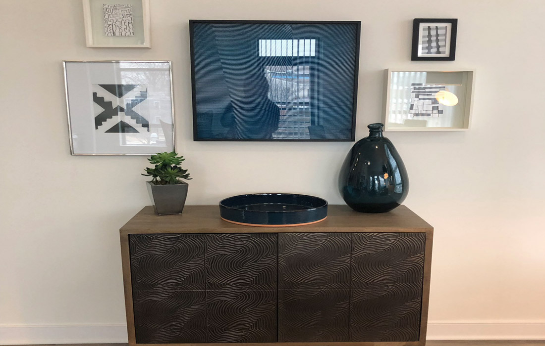 Model Apt-Living Room Accessories